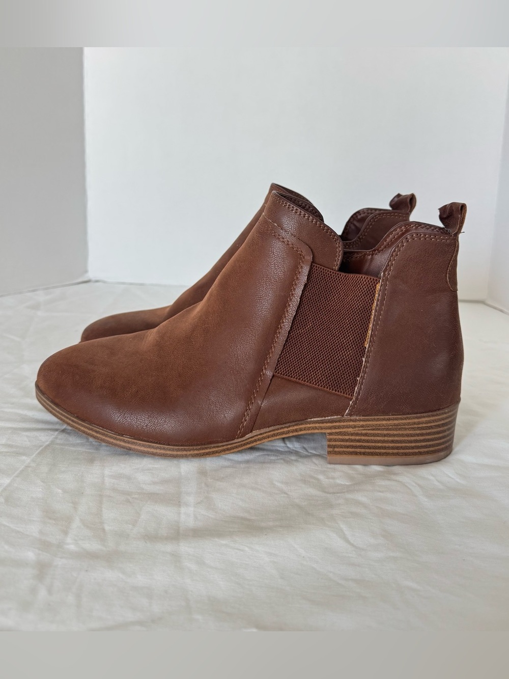 MIA Brown Chelsea Ankle Booties 10